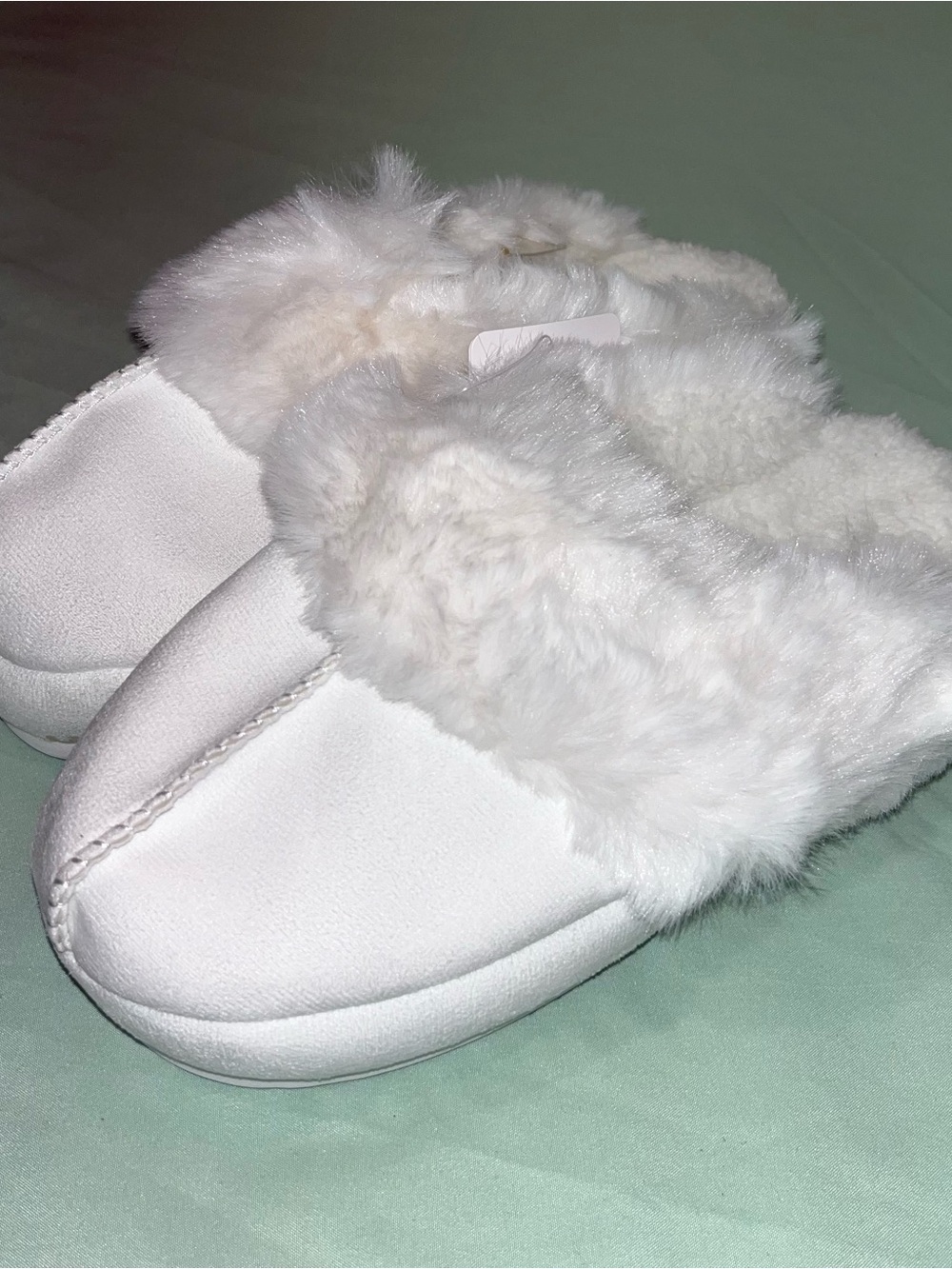 KuaiLu Cozy Slippers Sz 7 – Warm Memory Foam